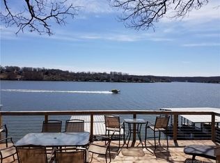 106 Point Supreme Dr, Sunrise Beach, MO 65079