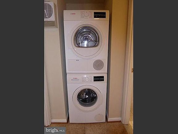 5th image of 3342 S 28th St APT 301