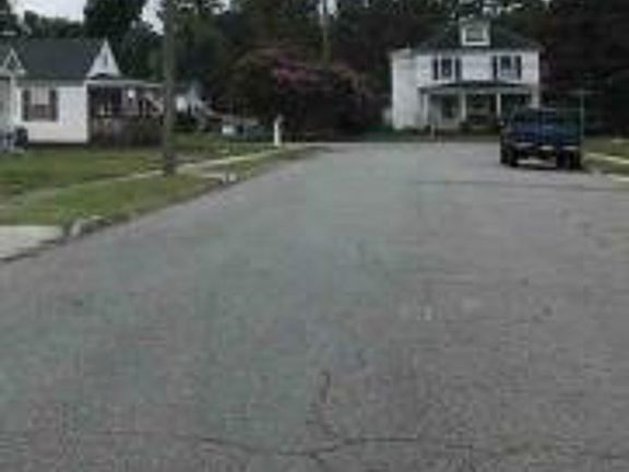 Exterior Neighborhood (street photo)