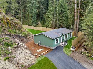 52604 E Sylvan Way, Sandy, OR 97055
