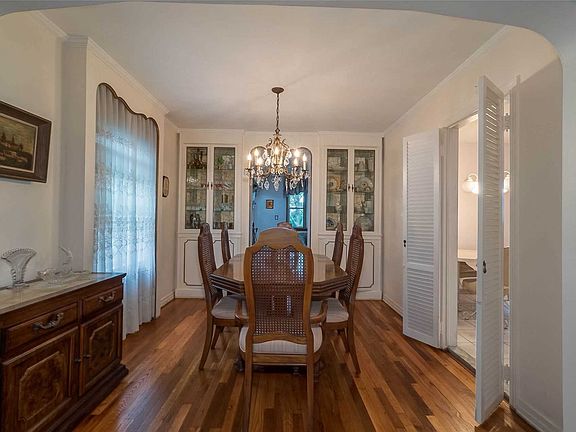 5th image of 8042 215th St