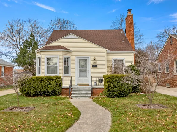 2940 Roosevelt St, Dearborn, MI 48124