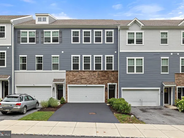 373 Dawson Pl, Downingtown, PA 19335