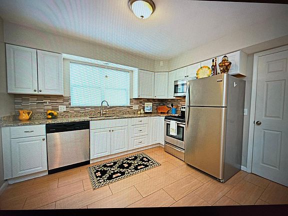 3rd image of 3202 Griest Ave #1