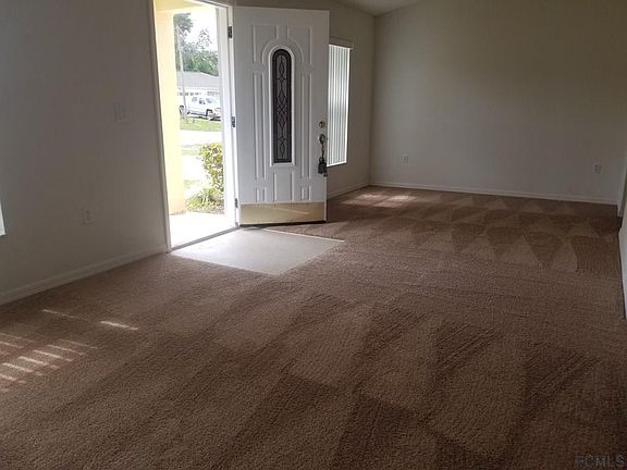 3rd image of 22 Fenwood Ln