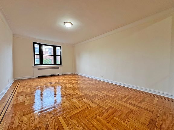 5th image of 3554 83rd St APT 5F