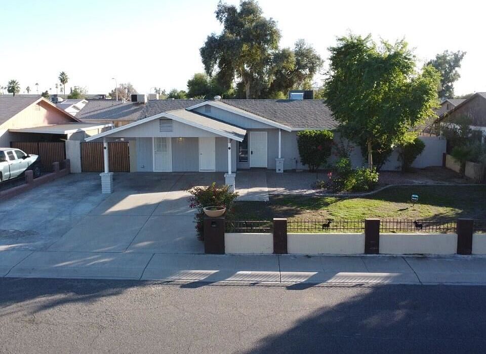 1st image of 7537 W Turney Ave