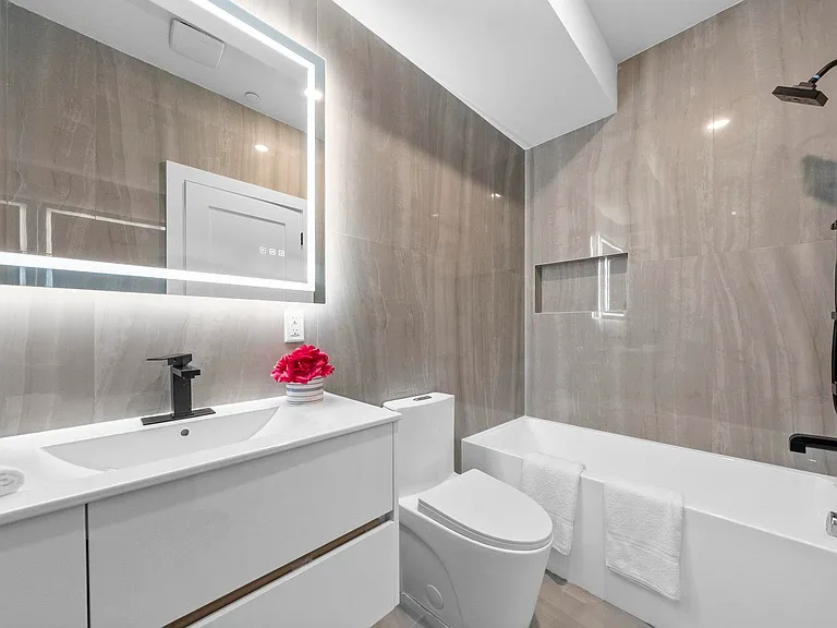124 Glenwood Ave #3 — Photo 8
