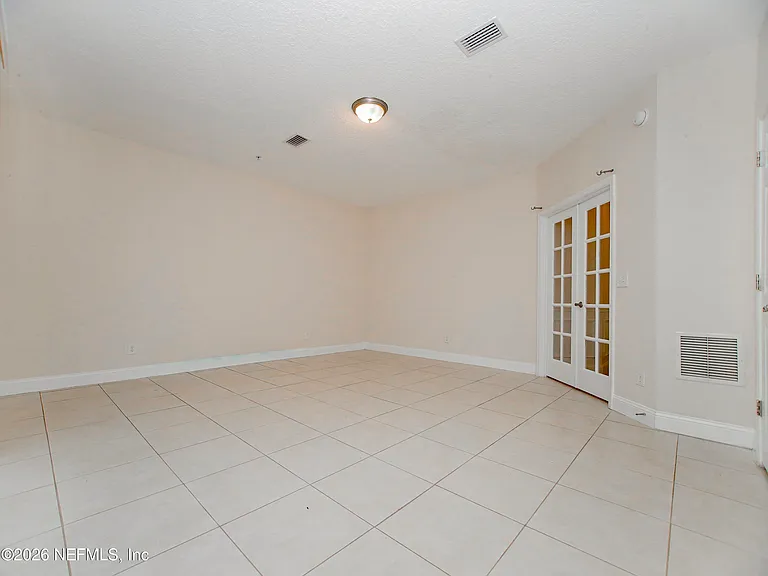4442 Rock Creek Cir — Photo 5