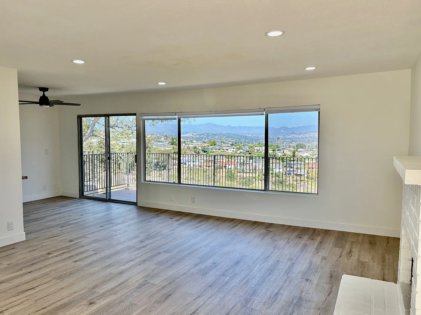 2 bed, 1100 sqft, $3,750 — Photo 4