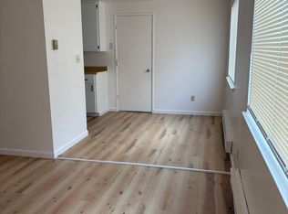 Edmonds Units, Carson City, NV 89701