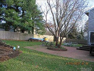 2nd image of 2 Buhl Ln