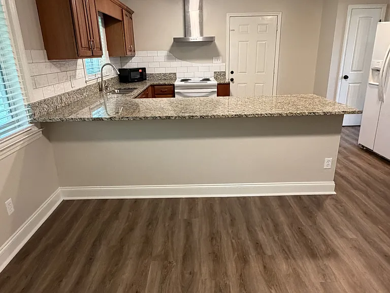 2506 Dana Dr — Photo 6