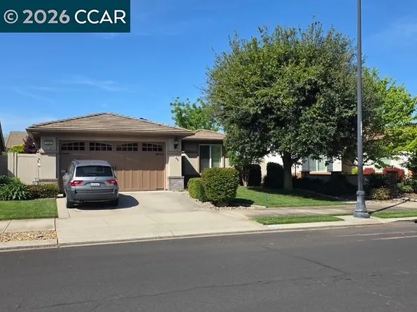 2499 Bellchase Dr, Manteca, CA 95336