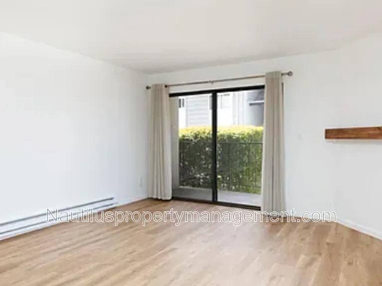 825 Balboa Ave #107 — Photo 4