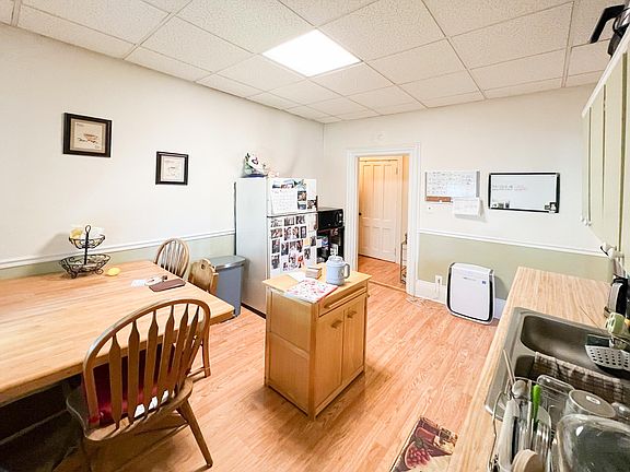 5th image of 20 North St #3A