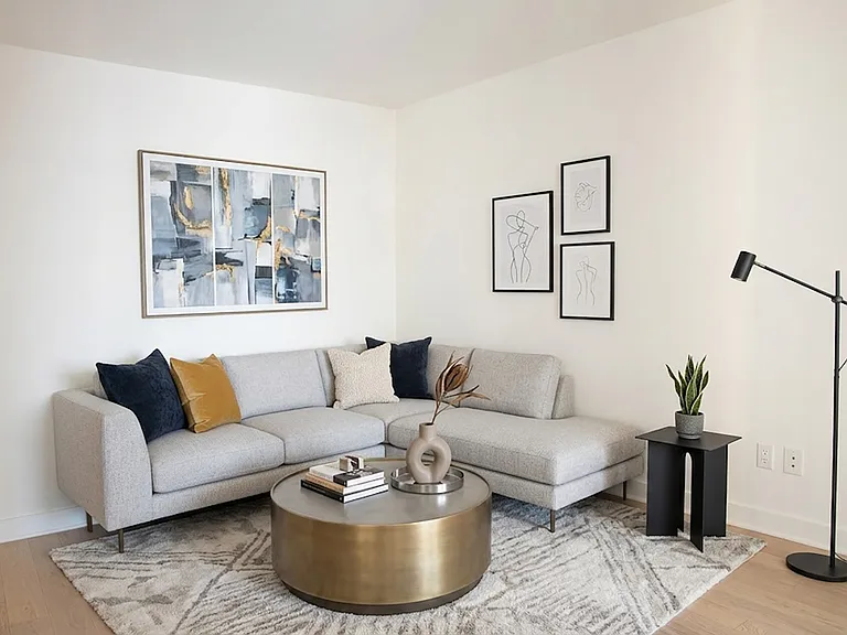 450 W 17th St #803 — Photo 3