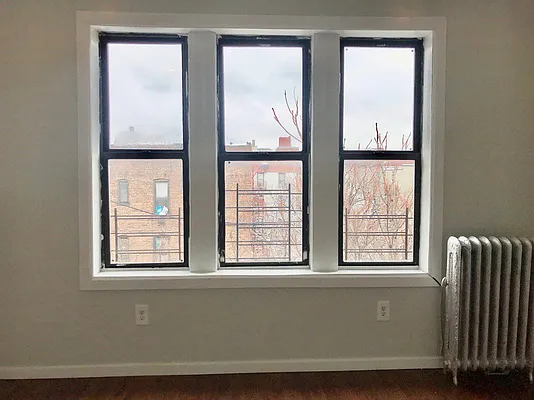 Rented by Bohemia Realty Group | media 32