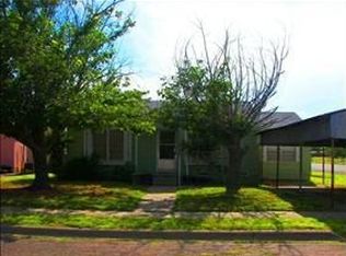 308 N B Ave, Kermit, TX 79745
