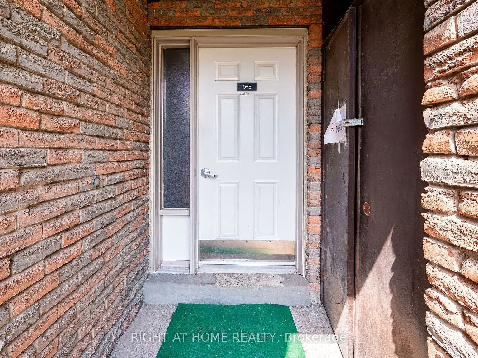2605 Woodchester Dr — Photo 4