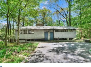 731 Limehouse Rd, Wayne, PA 19087