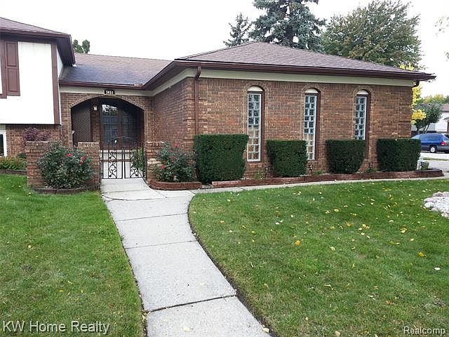 1st image of 3451 Cleveland Dr