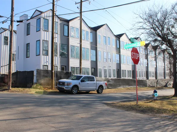 4706 Sylvester St, Dallas, TX 75219