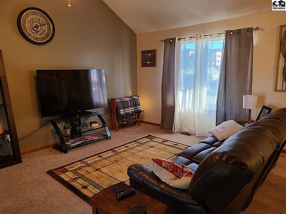 5th image of 2990 Jack Cir