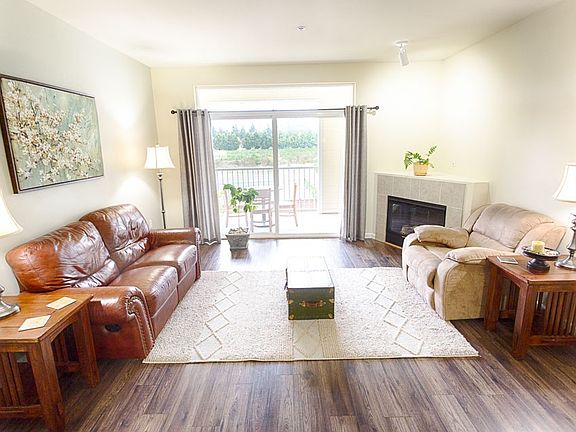 2nd image of 18527 101st Avenue Ct E Unit 218