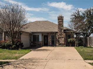 5108 Redwater Dr, Arlington, TX 76018