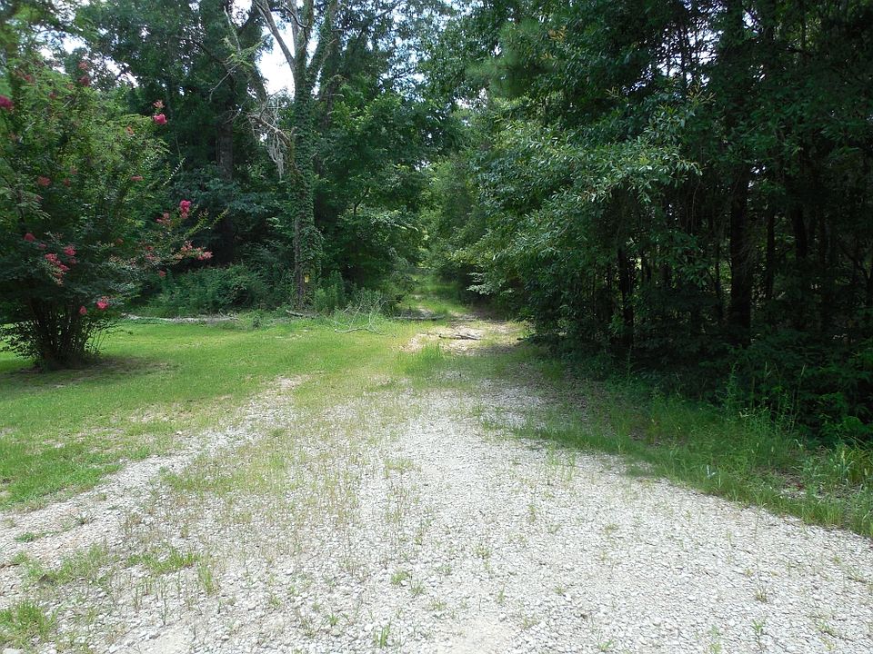 1st image of Timberlane Dr