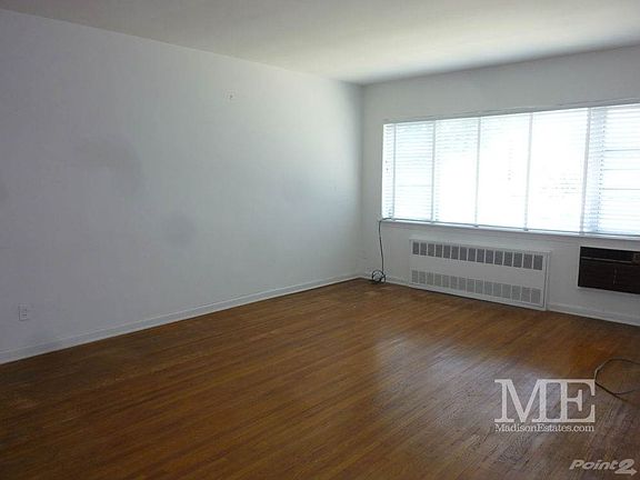 FEATURES A FORMAL LIVING ROOM,,