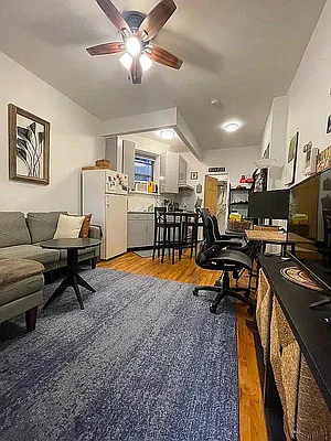 Rented by MOTION New York | media 9