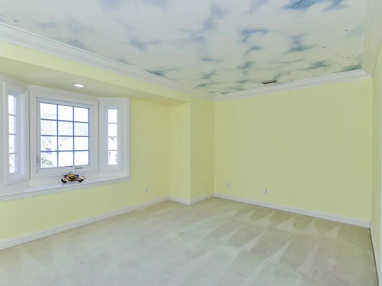 768 Forest Green Dr — Photo 22