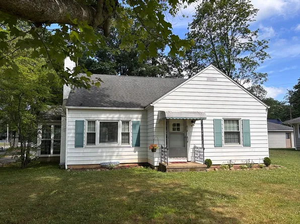 315 Stratford Rd, Fairlawn, OH 44333