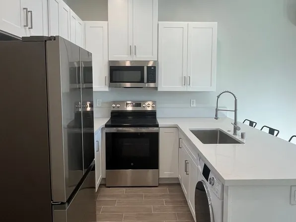 17210 Newhope St #1103, Fountain Valley, CA 92708