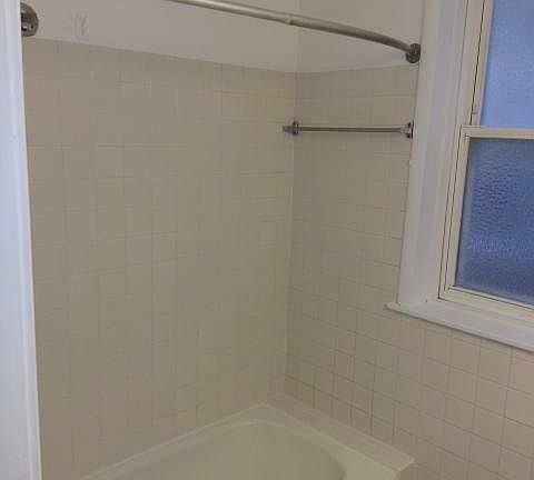 4th image of 4258 N Marmora Ave #1