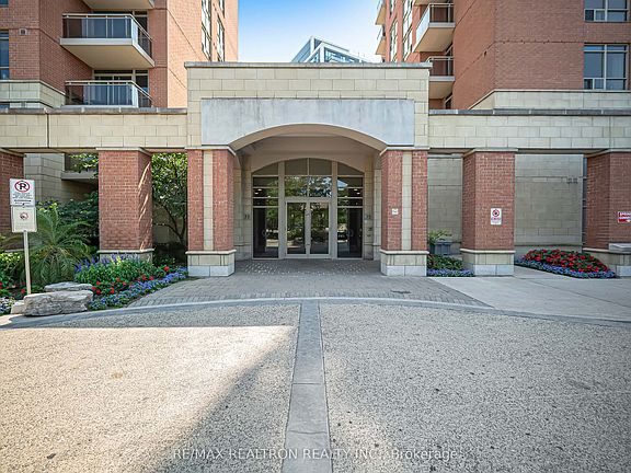3rd image of 73 King William Cres #Lph01