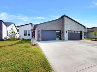 339 Aldon Cir, Green Bay, WI 54304