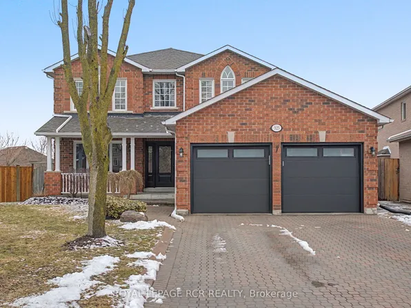325 Harry Beer Ct, Newmarket, ON L3Y 8M2