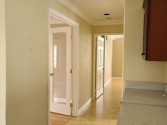 5th image of 7422 Mason Heights Ln