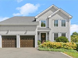 948 N Benson Rd, Fairfield, CT 06824