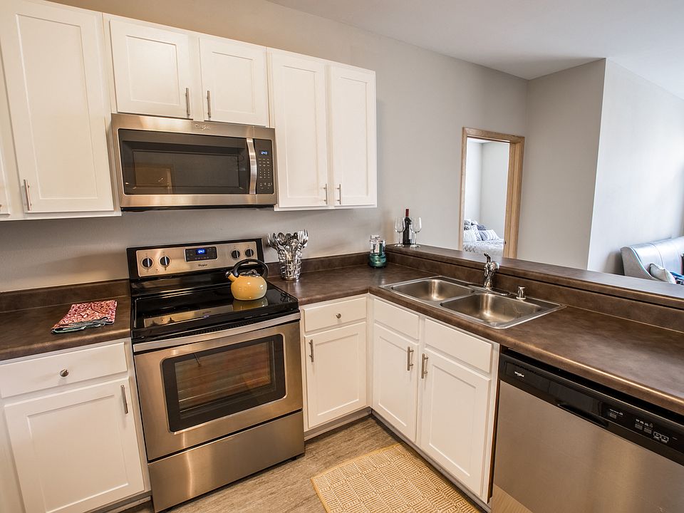 1st image of 1818 N Commerce St #2-206