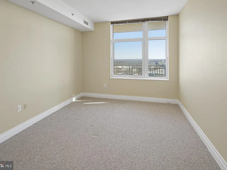 8220 Crestwood Ln #1215 — Photo 17