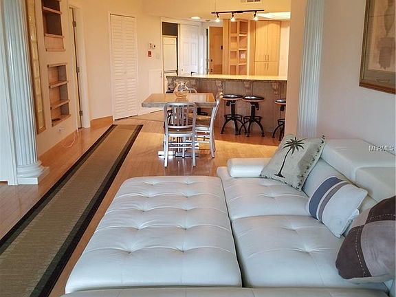 4th image of 2110 Benjamin Franklin Dr #105