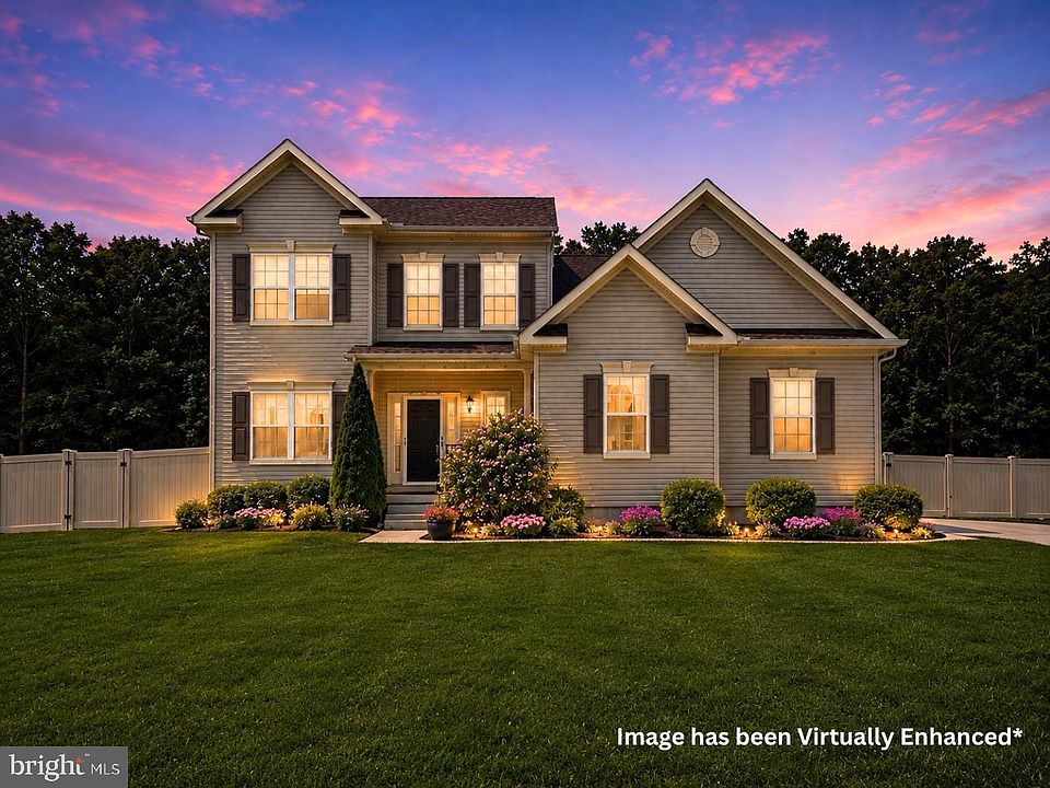 1st image of 114 Summer Lea Dr