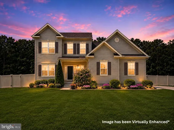 114 Summer Lea Dr, Sicklerville, NJ 08081