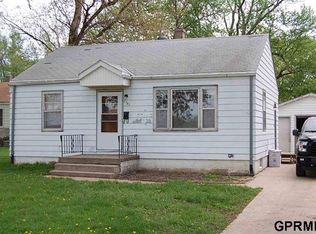 2703 Clay St, Bellevue, NE 68005