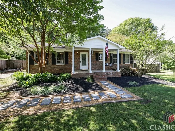 104 Dixon Drive, Winterville, GA 30683