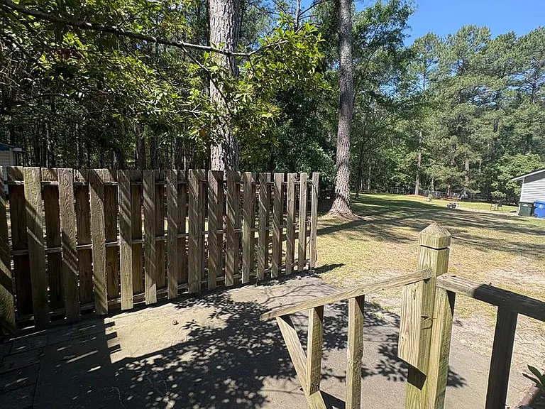 11200 Southgates Dr — Photo 13